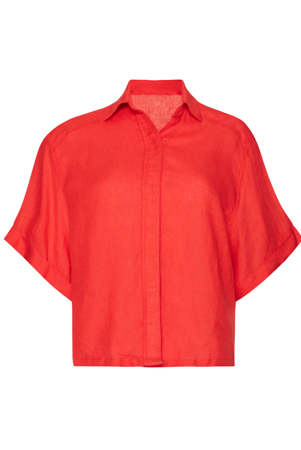 Passion Linen Top – lightweight linen button-down with classic collar.