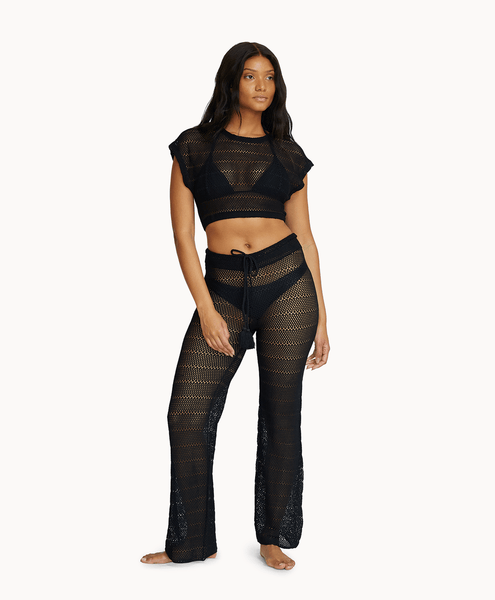 Black knit crop top deals